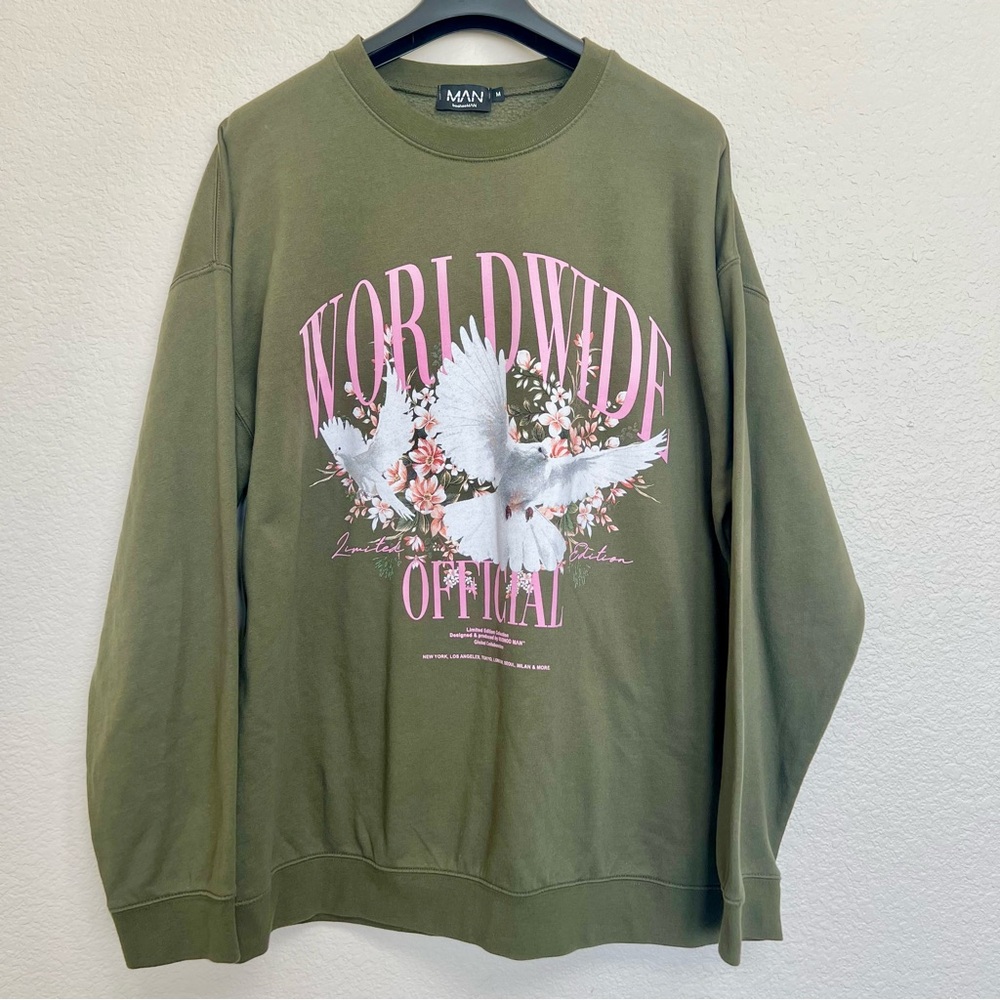 Boohoo MAN Men’s Long Sleeve Green With Graphics Sweatshirt Oversized Size M
